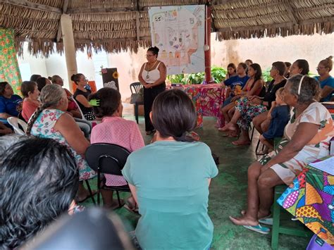 Instituto Religioso Bárbara Maix IRBM Encontro discute Violência