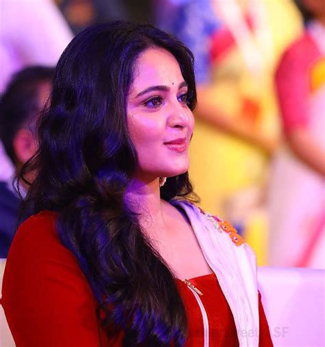 #Anushka Shetty @ Baahubali 2-The Conclusion Pre Release Event ...