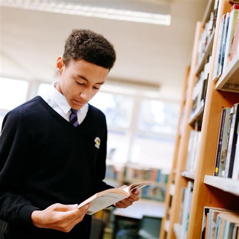 Read Like Us Festive Newsletter Driffield School