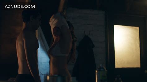 THE HANDMAID S TALE NUDE SCENES AZNude