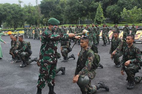 Tradisi Wajib Dijalani Sebelum Masuk Prajurit Baru Bergabung Di