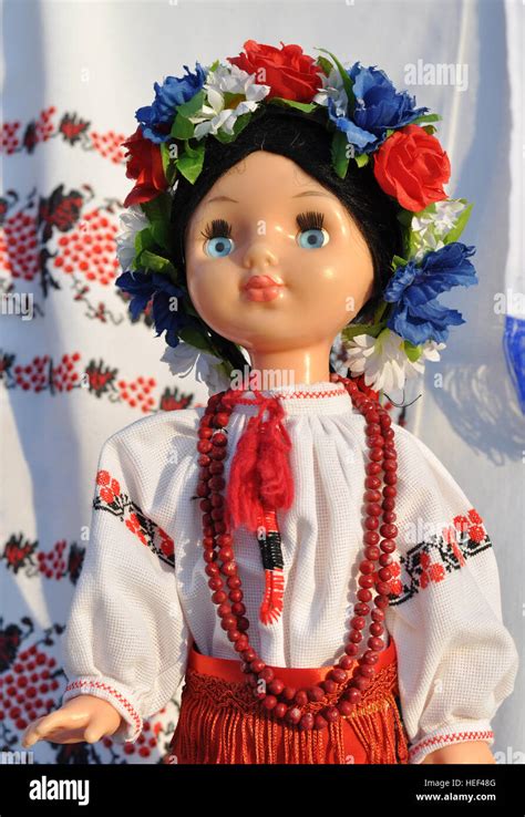 Close Up Of Ukrainian Female Doll Stock Photo Alamy