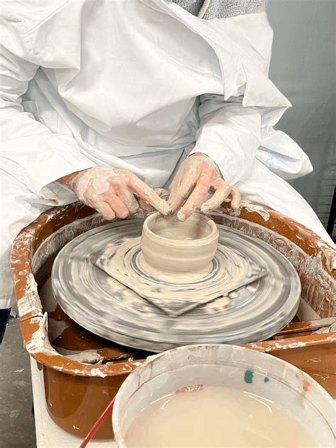 Pottery Wheel Lesson | Visit Brookings