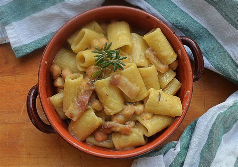 Pasta E Ceci Con Guanciale