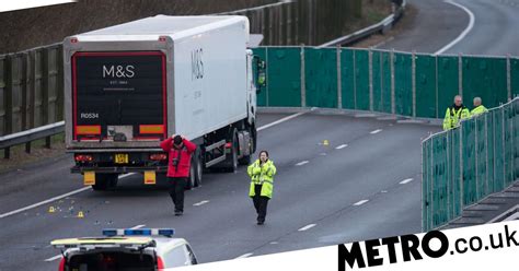 Man Dies After Being Hit By Lorry On M4 Near Cardiff Metro News