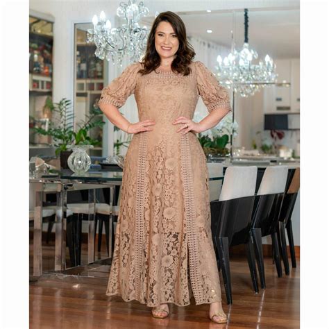 Vestido Longo Plus Size Em Renda Crochet Kauly 3777 E Simonello