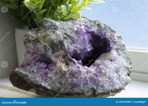Large Amethyst Geode Close Up Stock Image - Image of druse, gems: 298103485
