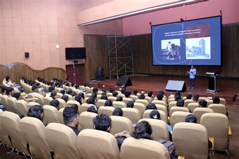 Engineering Students Of Saraswati College Kharghar Visited Iig On 25