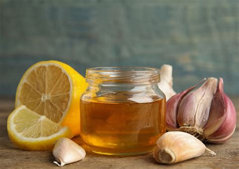 4 Natural Remedies For Sore Throats Stuffy Noses And Coughs Natural Nourishment