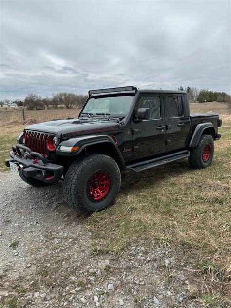 Joseph's 2023 Jeep Gladiator - Holley My Garage