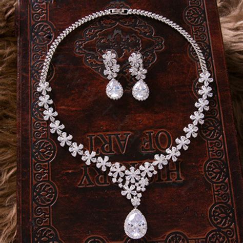 Buy Wholesale Luxury Banquet Wedding Jewelry Sets Flower Water Drops