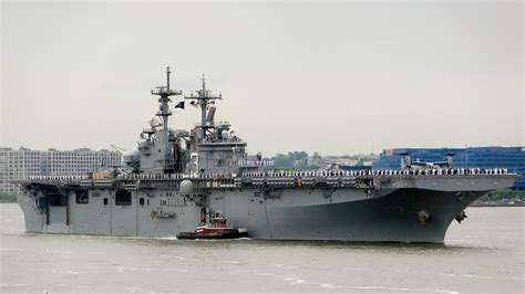 Dvids Images Fleet Week New York Parade Of Ships Image 2 Of 7