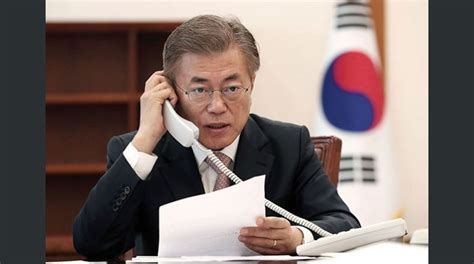 Moon Jae In Y Xi Jinping Subrayan Su Compromiso Para Paz Y