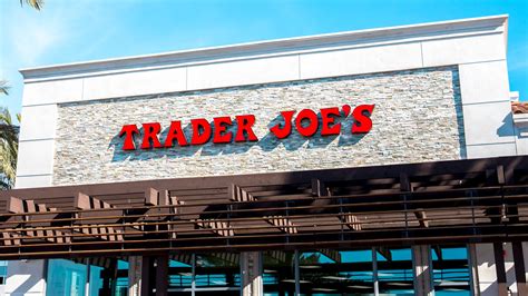 Avoid This Costly Dayforce Mistake at Trader Joe's (Before It's Too Late!) - kl3ifm1