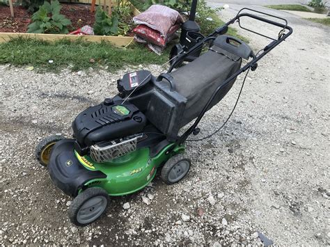 John Deere Js63 3 Spd Rear Bag Mulching Mower For Sale In Cleveland Oh Offerup