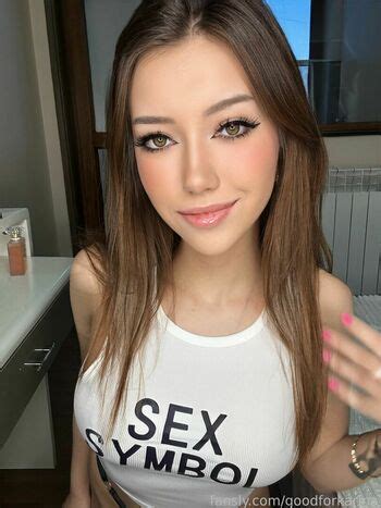 GoodForKarina Karina De Rosa Karina Derosa Zarina De Roza Nude OnlyFans The Fappening Plus