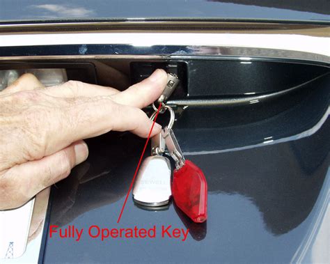 How To Open Lexus Trunk Without Key