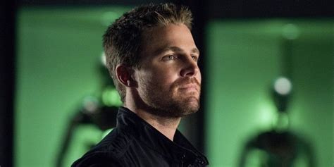 How Arrow’s Stephen Amell Is Permanently Paying Tribute To His Oliver ...