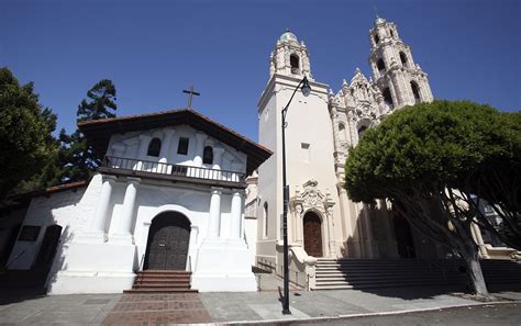 Mission San Francisco de Asis, San Francisco, CA - California Beaches