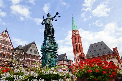 One City Six Ways: Frankfurt, Germany - Wherever Family