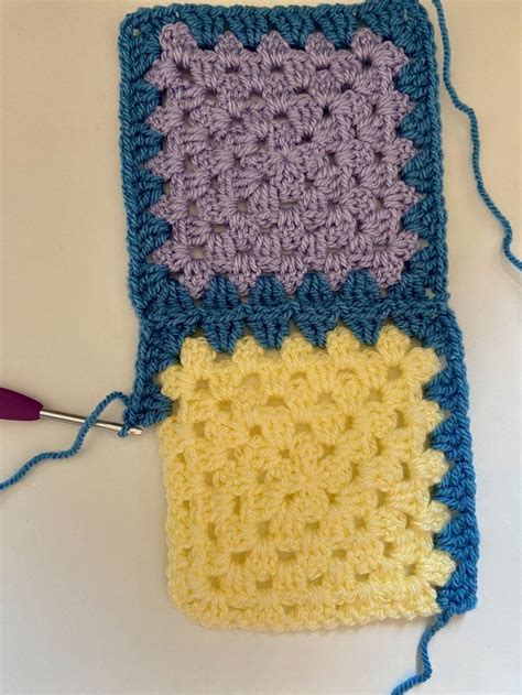 Joining Granny Squares Join As You Go Method The Crochet Swirl