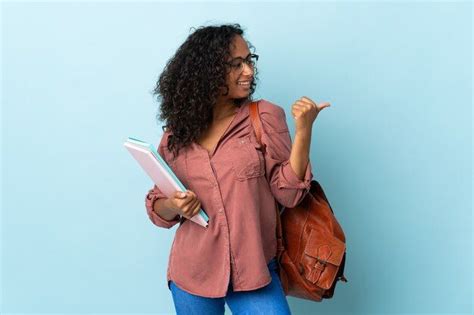 Etudiant Noir Livres A La Main Et Sac A Dos Vectors Photos And Psd