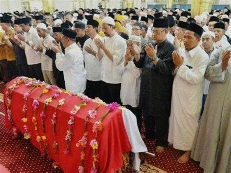 Apa Yang Dibaca Dalam Sholat Jenazah Pada Takbir Ke Berikut Bacaan