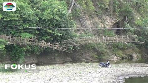 Jembatan Gantung Ambruk Di Ciamis Belasan Orang Terluka News