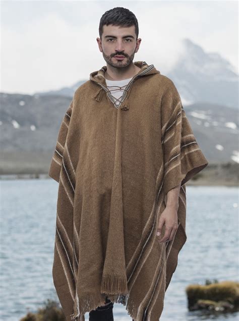 Genuine Poncho Made By Expert Artisans In Peru Using High Quality Alpaca Wool Its Loose Fit