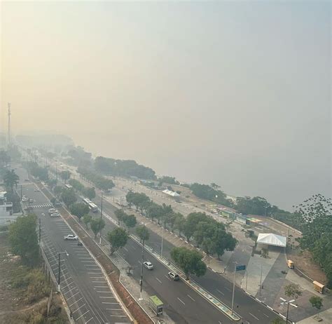 Fumaça poluição e seca Manaus amanhece o pior ar do mundo