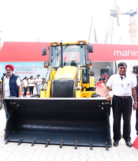 Mahindra Launches Blazo X M Dura Tipper And Bsv Range Of Construction