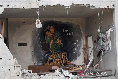 Seniman Ungkapkan Penderitaan Palestina Lewat Mural Antara News