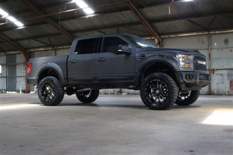Kevlar Coated Custom Body Kit 7 Lift 22 Wheels 37 Mt Tires Custom