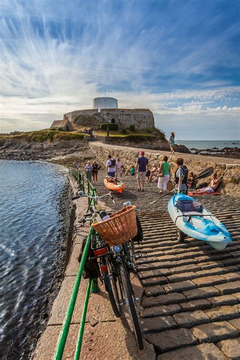 Take A Day Trip to Guernsey Island – Beauty That Walks