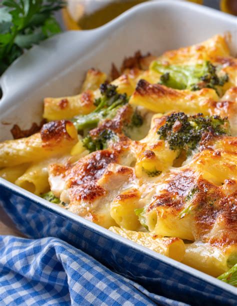 Chicken And Broccoli Pasta Bake Slimming World Friendly Recipe