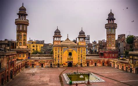 Wazir Khan Mosque A Must Visit Historical Site Of Lahore