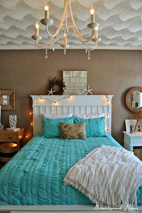 We Love All The Elements In This Mermaid Beach Inspired Master Bedroom Bedroom Ideas Beach