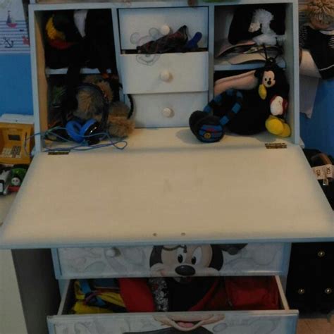 Lemari Mickey Mouse Perabotan Rumah Di Carousell