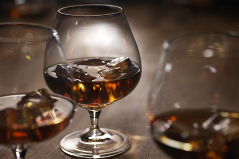 In The Right Spirit 4 Tips To Drink Cognac The French Way