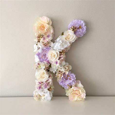 Pin By La Figlia Dei Fiori On Lettere E Numeri Fioriti Floral Letters