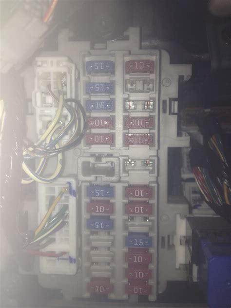 2010 Nissan Altima Hybrid Fuse Box Diagrams