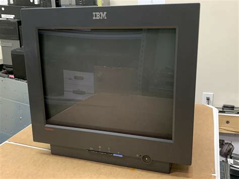 Nib Ibm Thinkvision C170 17 Color Crt H Ardforum