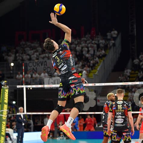 Superlega La Sir Susa Vim Perugia Congeda Tim Held