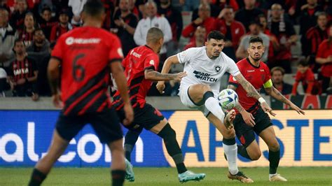 Botafogo x Athletico PR pelo Brasileirão saiba onde assistir