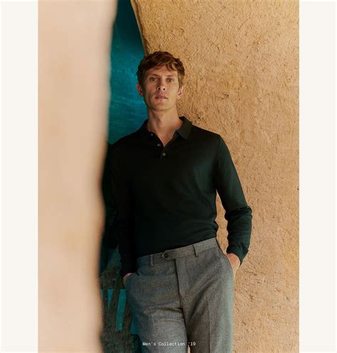 El catálogo de Massimo Dutti otoño invierno 2019 2020 llega con el azul