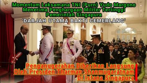 Momen Laksamana TNI Purn Yudo Margono Menerima Penghargaan Militer