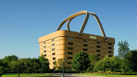 These Are The 10 Craziest Buildings Ever Built