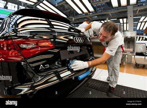 Audi factory ingolstadt bavaria hi-res stock photography and images - Alamy