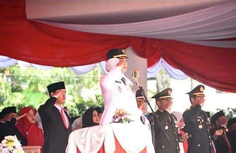 Gelar Upacara Peringatan HUT Ke 78 Republik Indonesia Bupati Mari