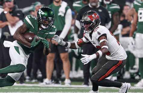Buccaneers Make Series Of Roster Moves Ahead Of Road Game In Green Bay